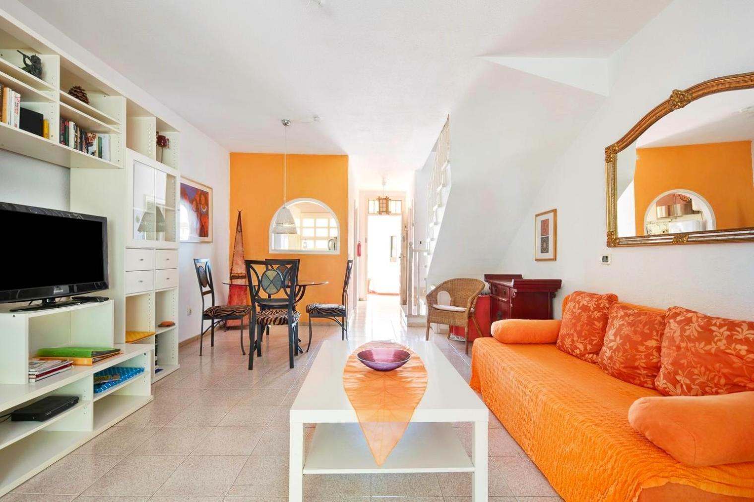Casa Sarita - Farbenfrohes * Chayofa