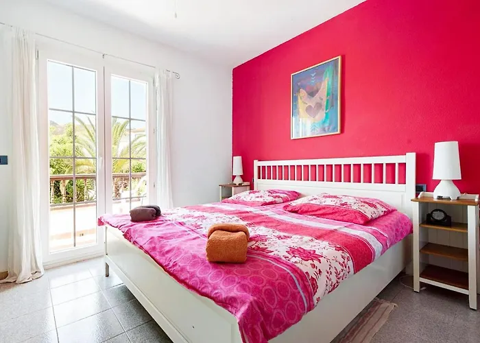 Casa Sarita - Farbenfrohes Ferienhaus
